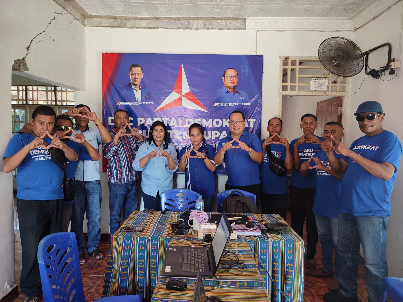 Antusias Tinggi Demokrat Kabupaten Kupang Perpanjang Daftar Online Bacaleg
